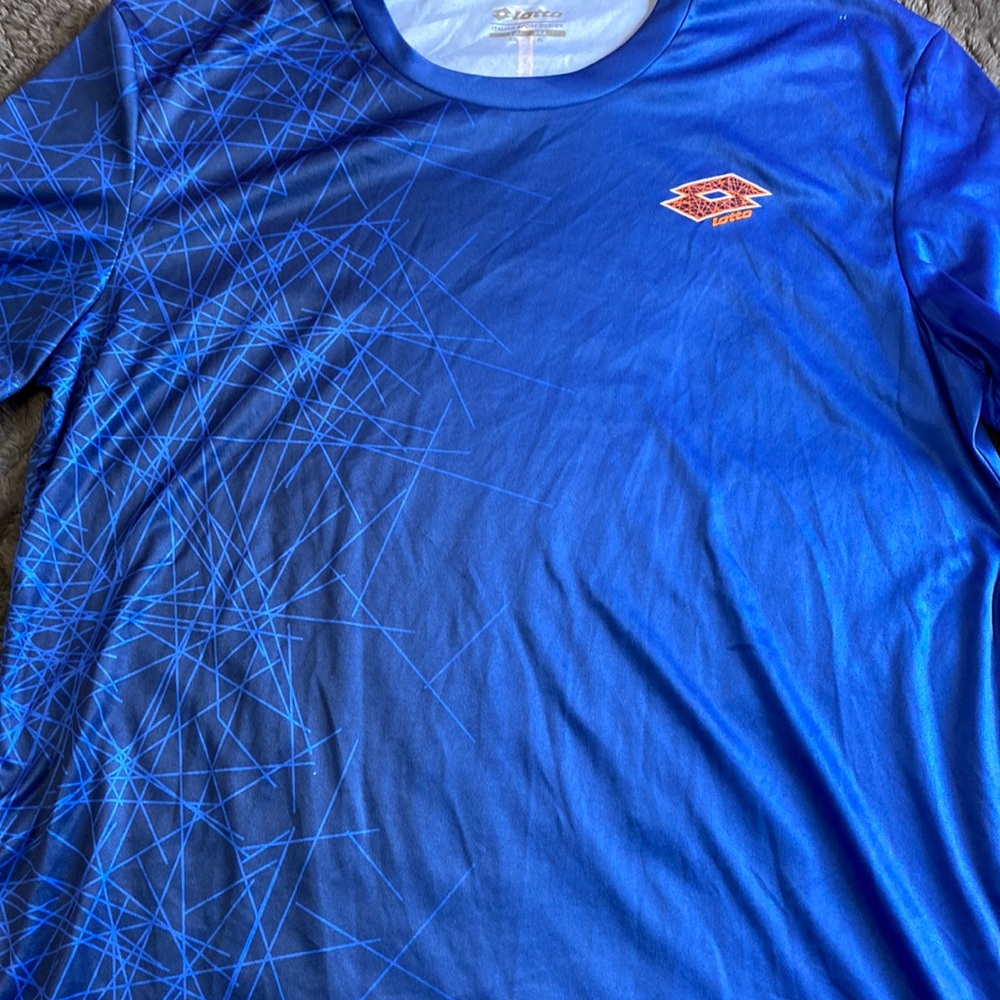 Lotto, Italian sports design, athletic performance, top size extra large